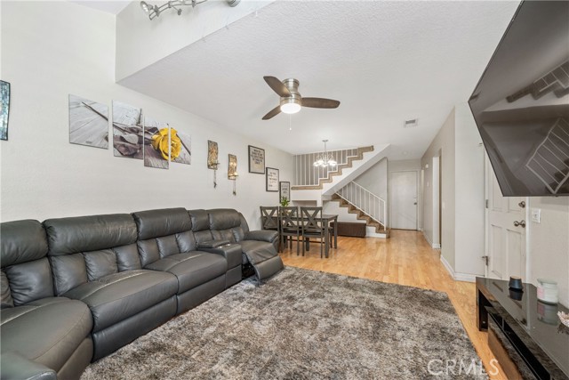 Detail Gallery Image 5 of 29 For 8844 Knollwood, Rancho Cucamonga,  CA 91730 - 3 Beds | 2/1 Baths