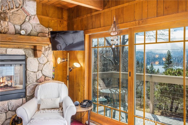 Detail Gallery Image 33 of 46 For 28834 Zion Dr, Lake Arrowhead,  CA 92352 - 4 Beds | 3 Baths