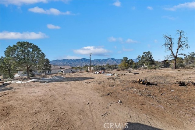 Image 32 of 33 For 63285 Pinyon Drive