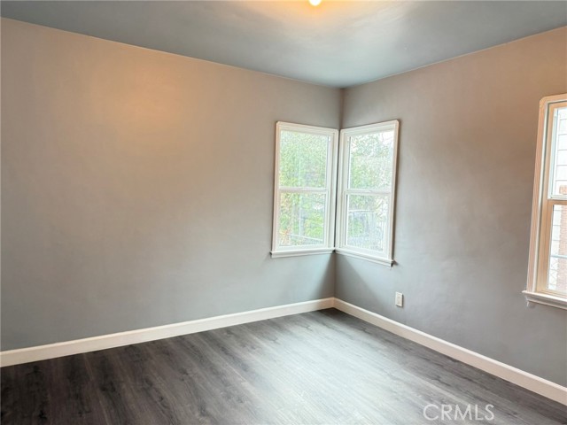 Detail Gallery Image 7 of 17 For 127 S Townsend, Los Angeles,  CA 90063 - 3 Beds | 2 Baths