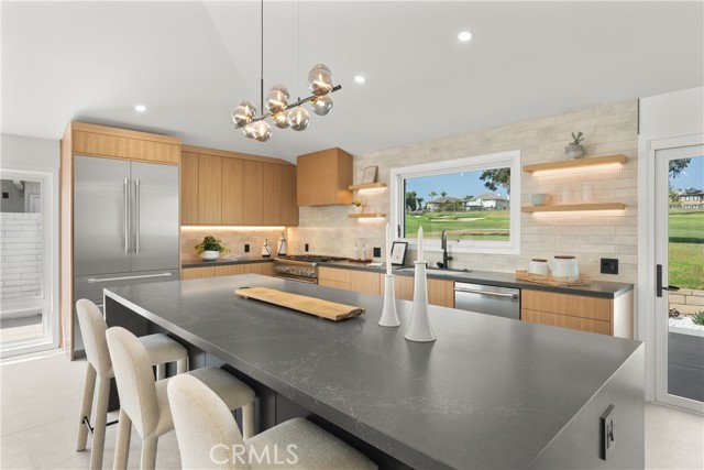 Detail Gallery Image 10 of 35 For 19741 Quiet Bay, Huntington Beach,  CA 92648 - 3 Beds | 2 Baths