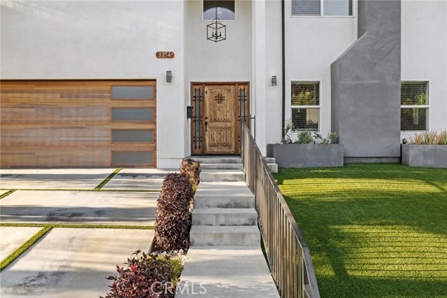 1174 W 6th Street, San Pedro CA: https://media.crmls.org/medias/c13f5645-8d1c-4288-b7b2-40c3151bc215.jpg