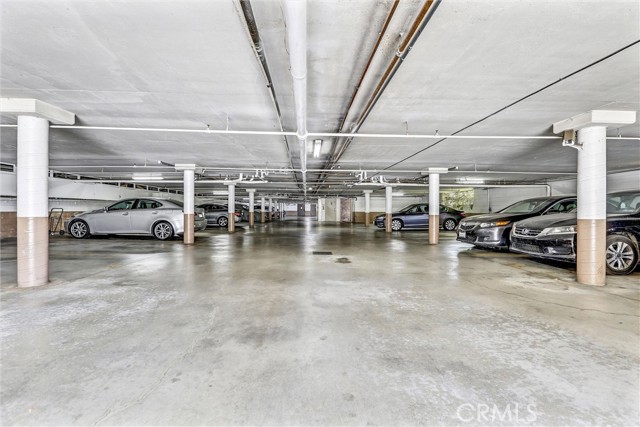 5215 Balboa Boulevard, Encino CA: https://media.crmls.org/medias/c14092b9-d565-4883-b6ea-1c1df4724dac.jpg