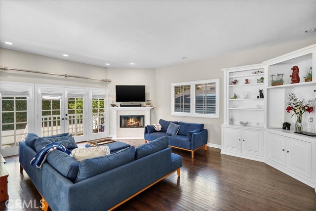 2301 Walnut Avenue, Manhattan Beach, California 90266, 4 Bedrooms Bedrooms, ,3 BathroomsBathrooms,Residential,Sold,Walnut,SB22033691