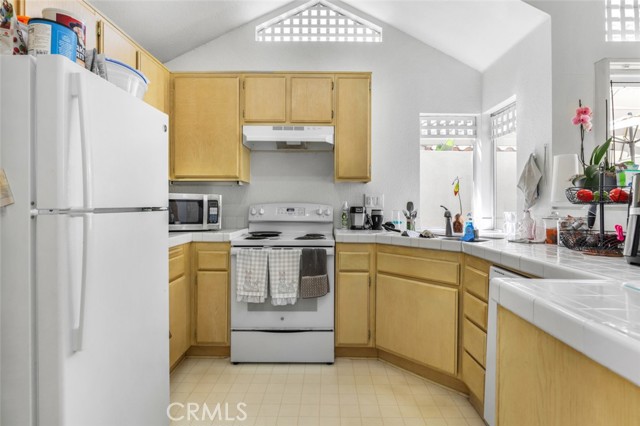 Detail Gallery Image 9 of 18 For 11 Avalon #23,  Laguna Niguel,  CA 92677 - 2 Beds | 2 Baths