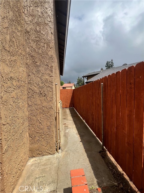 Detail Gallery Image 19 of 20 For 901 Vista Verde Cir, Duarte,  CA 91010 - 4 Beds | 2/1 Baths