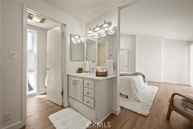 Detail Gallery Image 5 of 24 For 2209 Del Bay, Lakewood,  CA 90712 - 3 Beds | 2 Baths