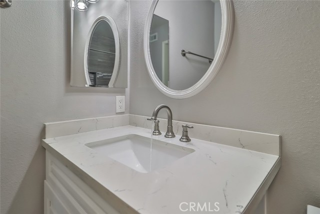 8152 Village 8, Camarillo CA: https://media.crmls.org/medias/c1445221-b72f-4afa-92d8-204a43fb93c9.jpg