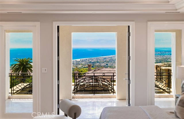 Detail Gallery Image 44 of 66 For 22 Pelican Crest Dr, Newport Coast,  CA 92657 - 5 Beds | 7/1 Baths