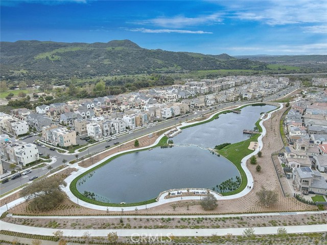 6 Crown Point Drive, Rancho Mission Viejo CA: https://media.crmls.org/medias/c1449e54-6b88-4cfb-902e-7688398b70e5.jpg