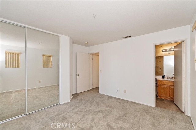 Detail Gallery Image 25 of 32 For 16757 Escalon, Fontana,  CA 92336 - 5 Beds | 3/1 Baths