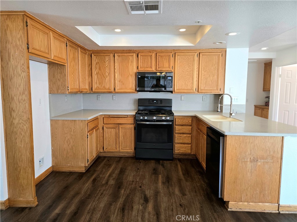 https://media.crmls.org/medias/c14567fa-e1f3-4292-b78b-4b8b63af4a2e.jpg?preset=X-Large