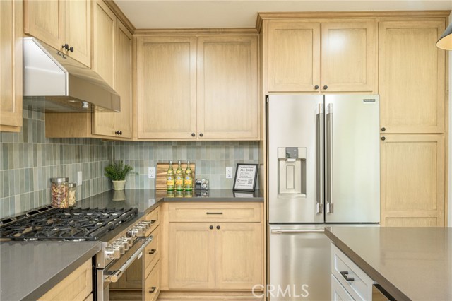 Detail Gallery Image 8 of 37 For 540 Hacienda Dr, Monrovia,  CA 91016 - 4 Beds | 2 Baths