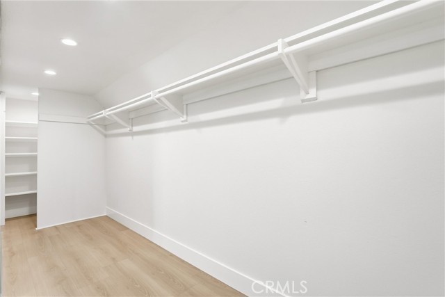 Detail Gallery Image 24 of 38 For 4171 Blackfin, Irvine,  CA 92620 - 4 Beds | 2/1 Baths