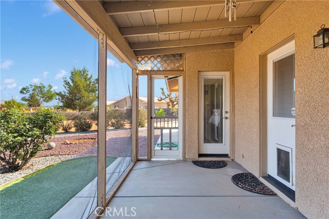14908 Dakota Road, Apple Valley CA: https://media.crmls.org/medias/c1468e10-ba96-4668-9d39-114ed82a0f3e.jpg