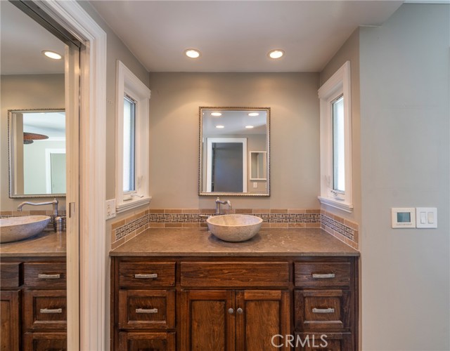 Detail Gallery Image 32 of 66 For 712 Aleppo, Newport Beach,  CA 92660 - 3 Beds | 2 Baths