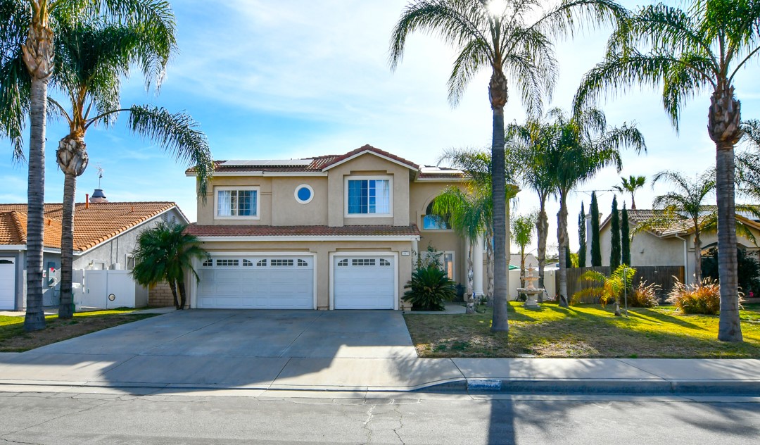 Detail Gallery Image 1 of 1 For 24837 Newgarden St, Moreno Valley,  CA 92551 - 4 Beds | 3 Baths