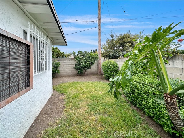 Detail Gallery Image 22 of 22 For 1626 W Pine St, Santa Ana,  CA 92703 - 3 Beds | 1/1 Baths