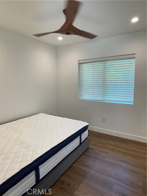 Detail Gallery Image 4 of 13 For 23517 Aetna St, Woodland Hills,  CA 91367 - 1 Beds | 1 Baths