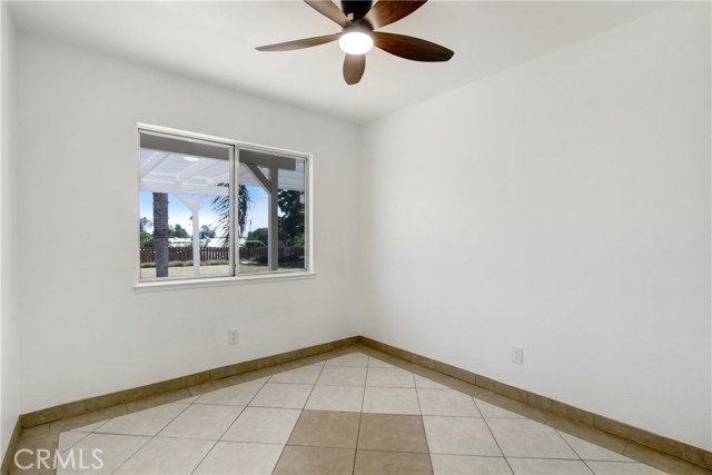 24409 Dunlavy Court, Moreno Valley CA: https://media.crmls.org/medias/c1496226-07d7-4159-8162-53d856fd7489.jpg
