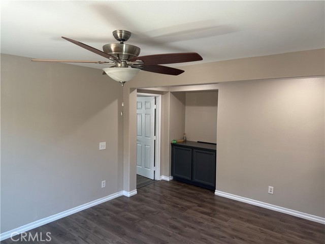1132 N Yucca Avenue, Rialto CA: https://media.crmls.org/medias/c149cea1-fba8-4f7b-9f4e-c15429de0a2c.jpg