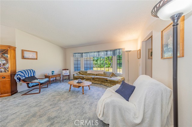 Detail Gallery Image 22 of 59 For 47457 Road 620, Oakhurst,  CA 93644 - 4 Beds | 3 Baths