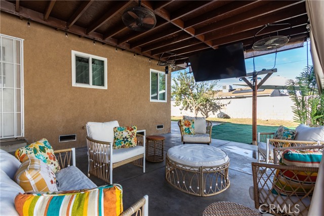 Detail Gallery Image 27 of 34 For 722 S Sycamore, Rialto,  CA 92376 - 3 Beds | 2 Baths