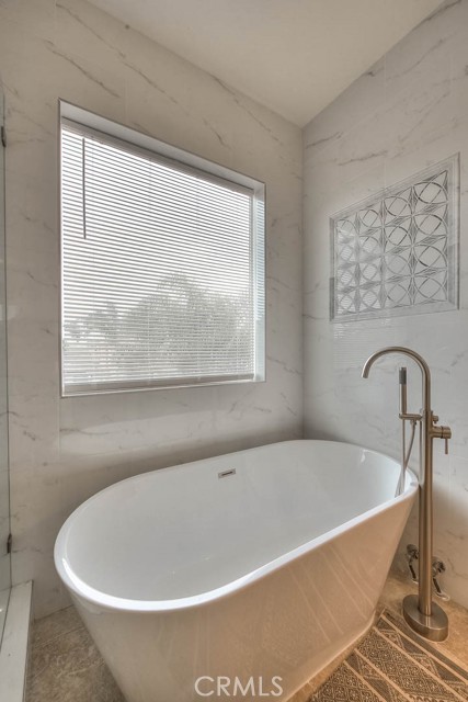 Image 37 of 71 For 7070 Cottage Grove