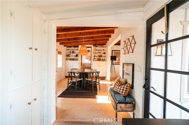 Detail Gallery Image 13 of 47 For 2810 Painted Post Pass, Pioneertown,  CA 92268 - 2 Beds | 3 Baths