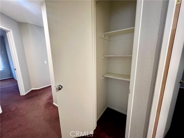 13633 Bentwood Street, Hesperia CA: https://media.crmls.org/medias/c14ced68-285b-4822-8e97-bb76c48f7f67.jpg