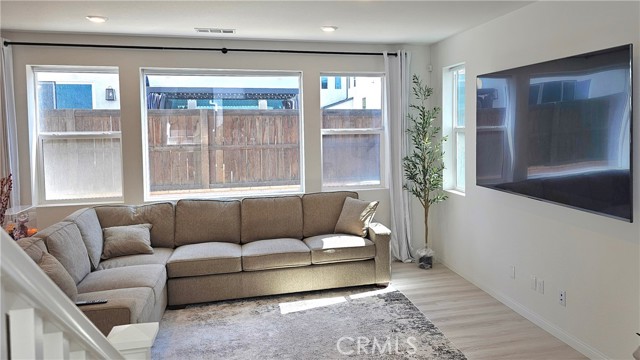 1612 Whitmore Loop, Chula Vista CA: https://media.crmls.org/medias/c14d0f8b-ab99-4979-b458-06b71dfe5f60.jpg