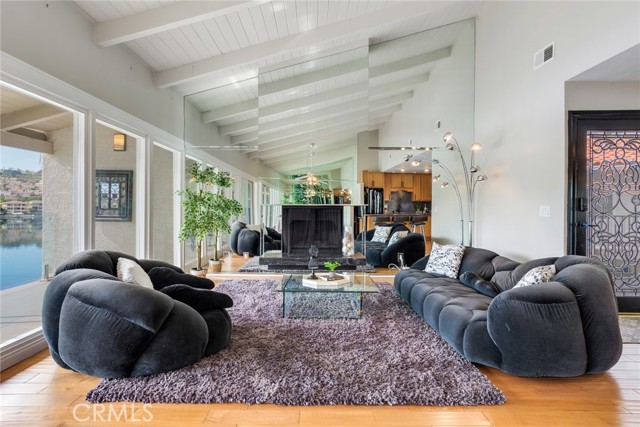 Detail Gallery Image 19 of 50 For 22196 Treasure Island, Canyon Lake,  CA 92587 - 2 Beds | 2 Baths