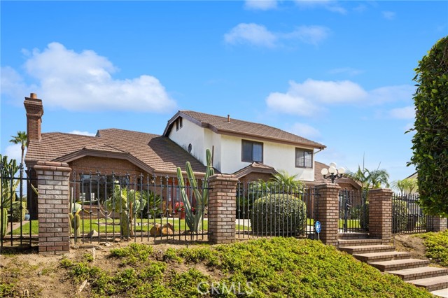 Detail Gallery Image 4 of 46 For 5780 Baldwin, Jurupa Valley,  CA 92509 - 4 Beds | 3 Baths