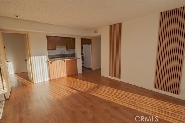 Detail Gallery Image 3 of 34 For 1140 Pacific Ave #20,  Long Beach,  CA 90813 - 2 Beds | 2 Baths