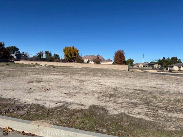 0 Westfield drive, Lancaster CA: https://media.crmls.org/medias/c14fad27-f002-4b85-b0df-1829335bfdf1.jpg