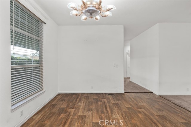 Detail Gallery Image 12 of 50 For 3595 Santa Fe Ave #90,  Long Beach,  CA 90810 - 3 Beds | 2 Baths