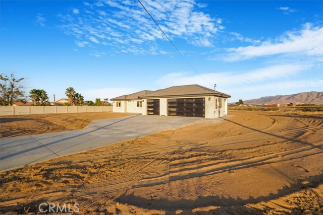 Detail Gallery Image 3 of 50 For 18363 Fresno St, Hesperia,  CA 92345 - 4 Beds | 3 Baths