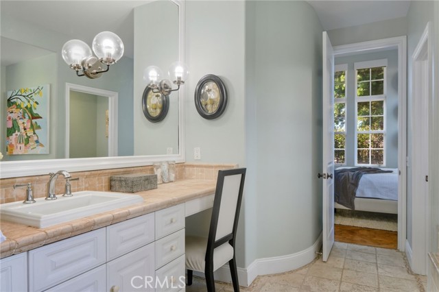 Detail Gallery Image 21 of 49 For 1341 Mallard Ct, Carlsbad,  CA 92011 - 4 Beds | 3/1 Baths