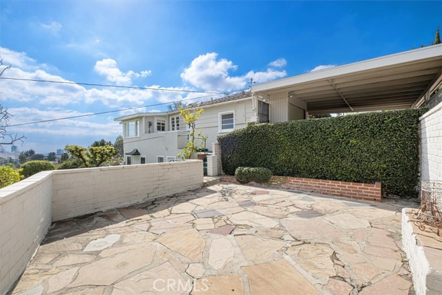 Detail Gallery Image 30 of 38 For 6476 San Marco Cir, Los Angeles,  CA 90068 - 2 Beds | 3/1 Baths