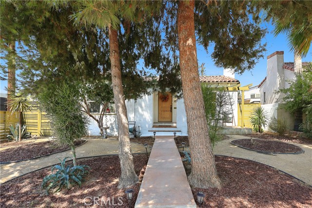 1013 Newby Street photo 3