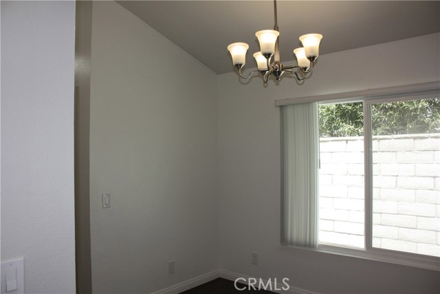 Detail Gallery Image 8 of 22 For 17041 a Ln #B,  Huntington Beach,  CA 92647 - 2 Beds | 2 Baths