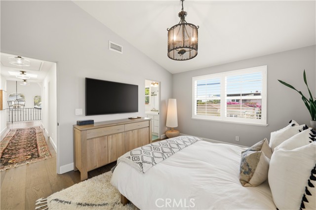 1756 10th, Manhattan Beach, California 90266, 5 Bedrooms Bedrooms, ,5 BathroomsBathrooms,Residential,For Sale,10th,SB26083535