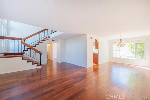 Detail Gallery Image 13 of 40 For 13 W Yale, Irvine,  CA 92604 - 3 Beds | 2/1 Baths