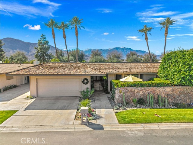 76 Princeton Drive, Rancho Mirage, CA 92270