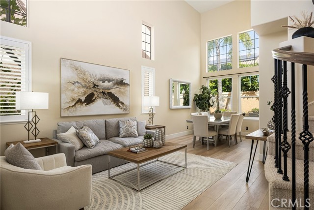 29 Calabria, Lake Forest CA: https://media.crmls.org/medias/c154b1c2-587d-4a01-a76e-13bb22f0ece3.jpg