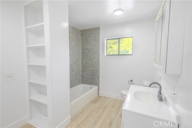 6405 Sycamore Meadows Drive, Malibu CA: https://media.crmls.org/medias/c1557001-711f-4e9c-b1c3-1cf79b7f9c62.jpg