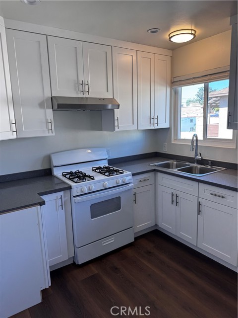 Detail Gallery Image 2 of 17 For 1357 Orange Grove Ave a,  Glendale,  CA 91205 - 2 Beds | 1 Baths