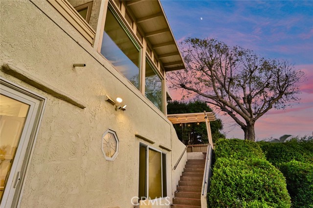 Detail Gallery Image 23 of 32 For 2228 Vista Del Mar Dr, Ventura,  CA 93001 - 3 Beds | 2 Baths