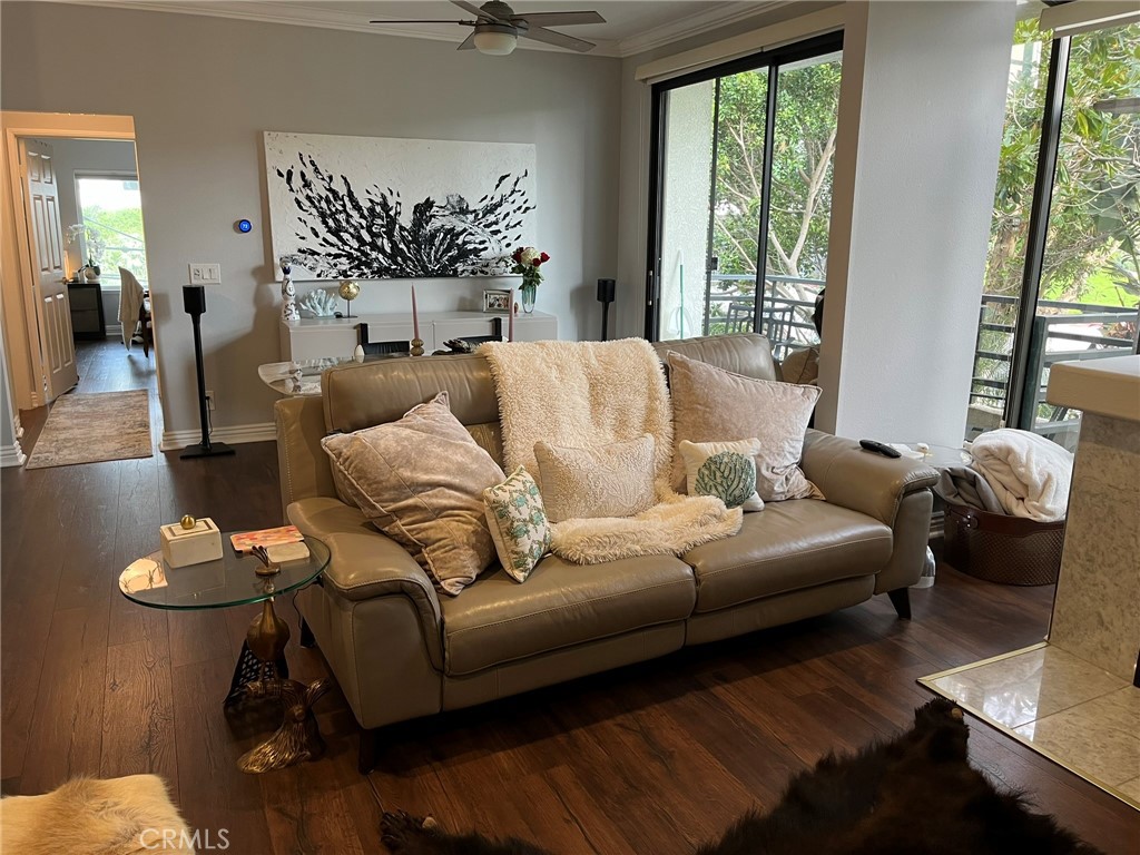 C1568631 540f 4292 9a49 Eaa41c60fc30