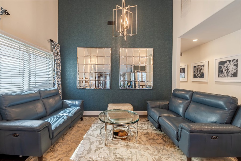MLS #OC26158759 image #4
